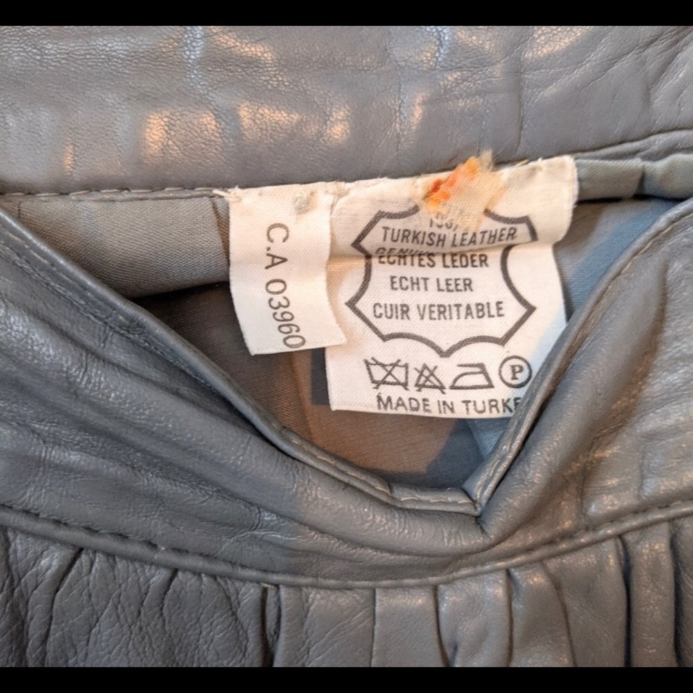 Vintage  leather full circle skirt - Picture 2 of 7